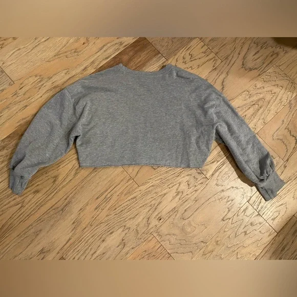 Tommy Hilfiger Crop Top Sweater - Picture 2 of 4